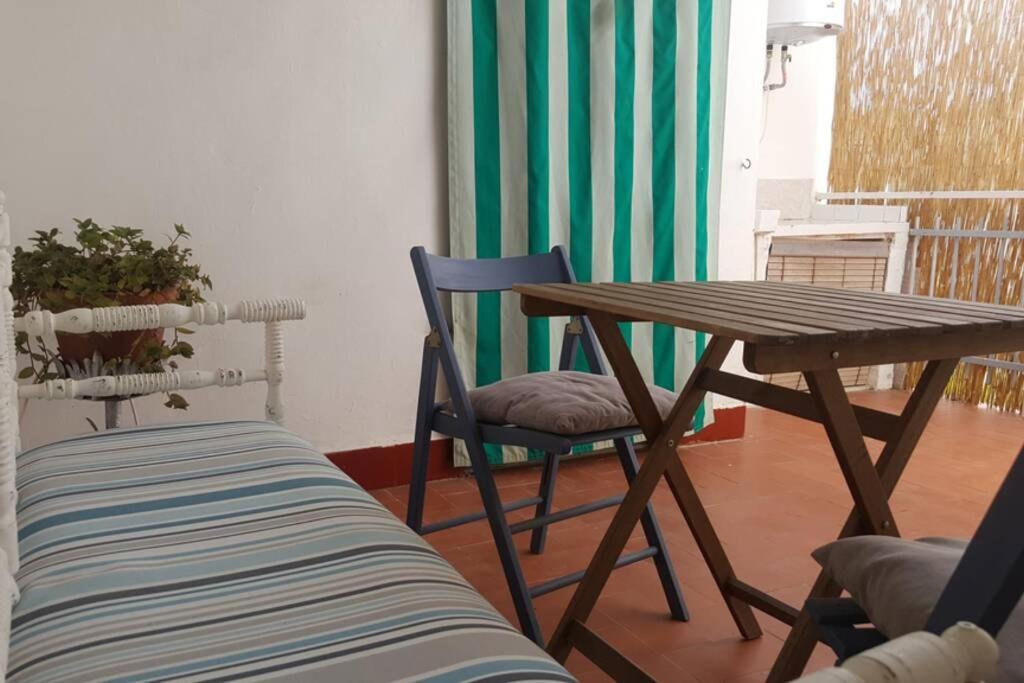 Apartamento con encanto, entrada privada Valdepeñas Exterior foto
